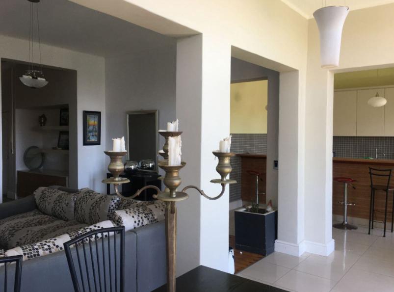 2 Bedroom Property for Sale in Sea Point Western Cape